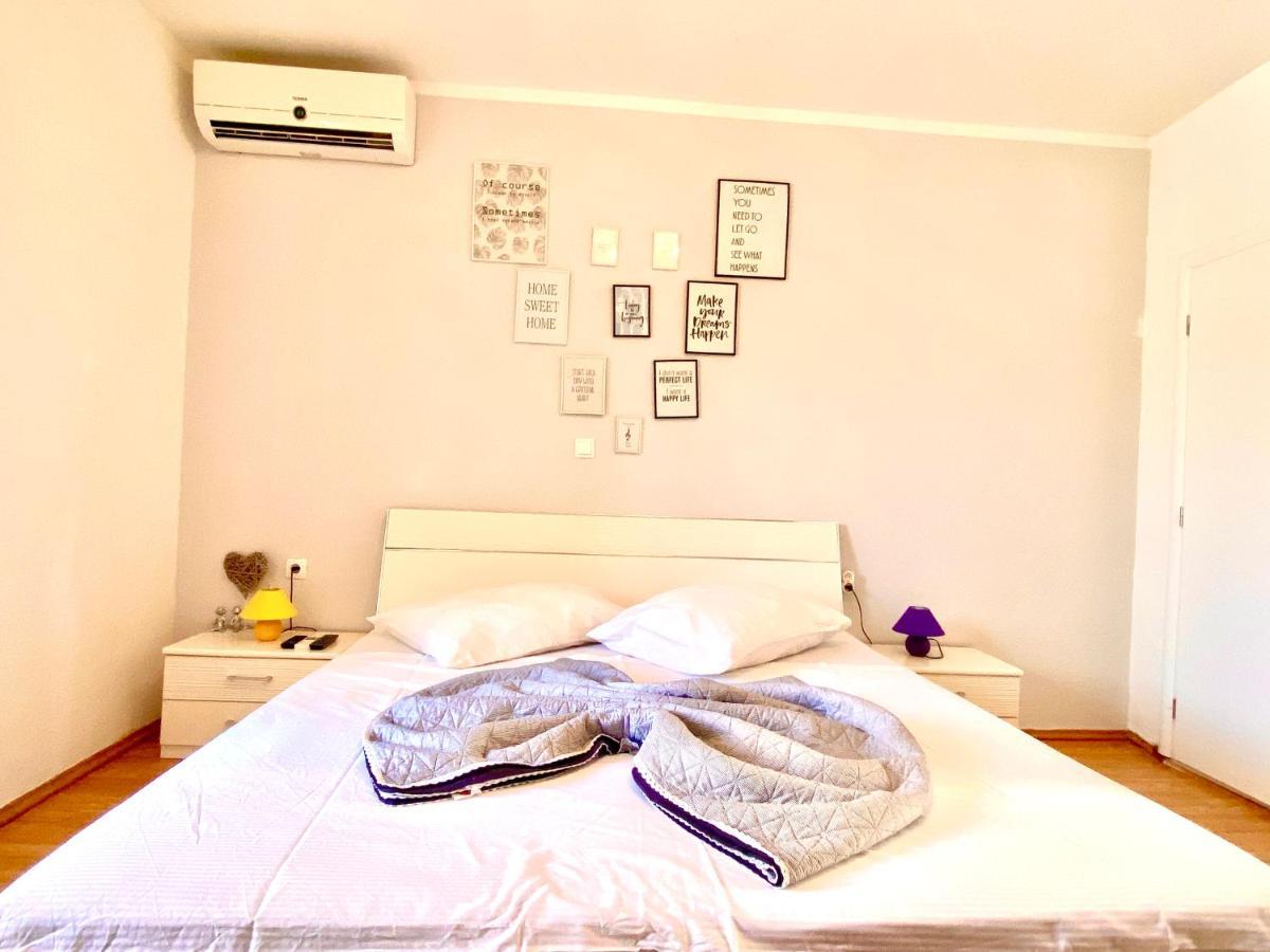 Apartment Carevic Baška Voda Eksteriør bilde
